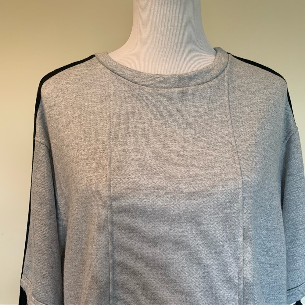 RO&BE sweatshirt size large - Picture 4 of 10